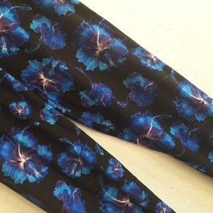 Electric Blue Floral Leggings